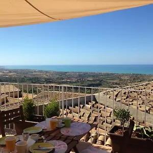 ** Bed & Breakfast Le Terrazze Di Pirandello Italy