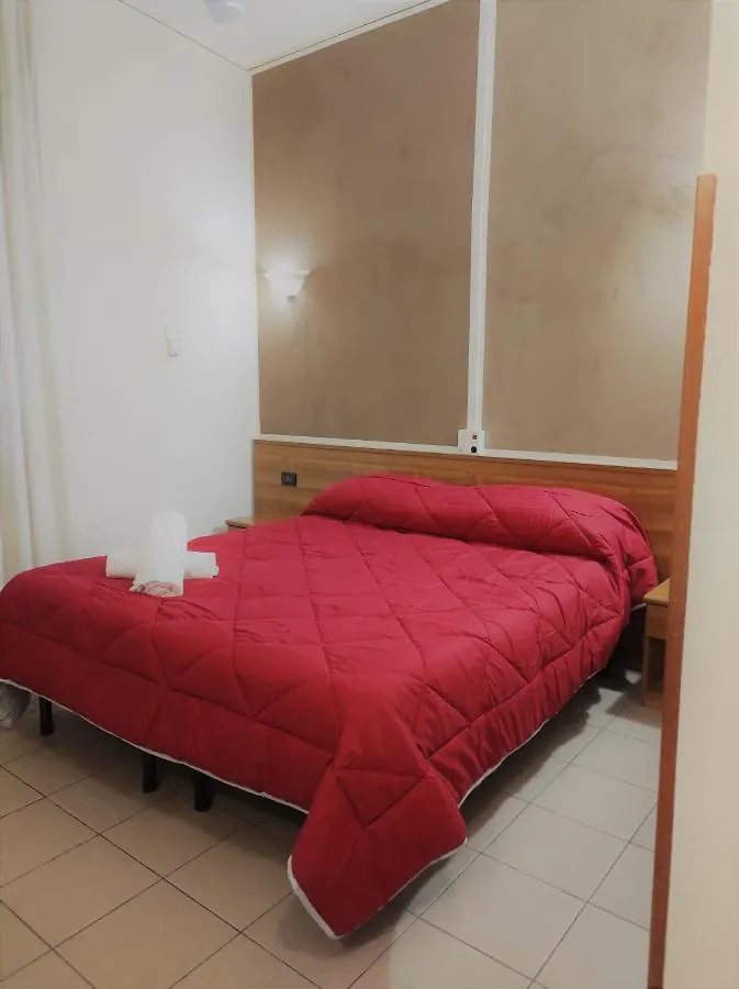 Hotel Marinoni Lomazzo 3*,  إيطاليا